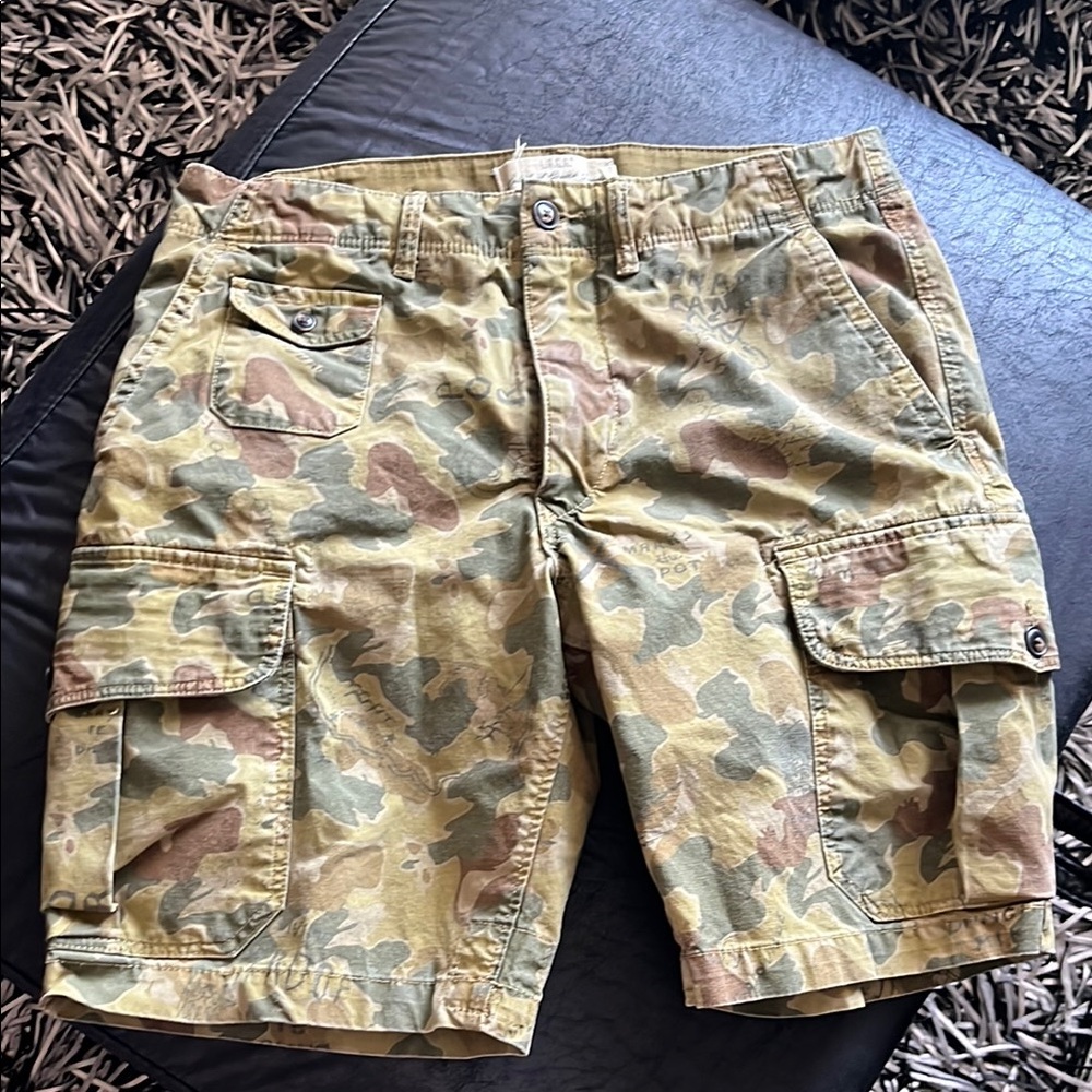 H&M Camouflage Cargo Shorts for Men